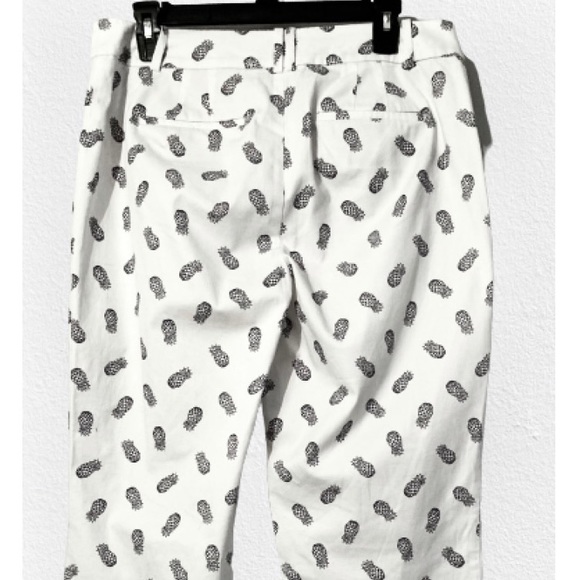 Talbots Curvy Pineapple Print Capri Pants Womens 8 - Picture 2 of 3